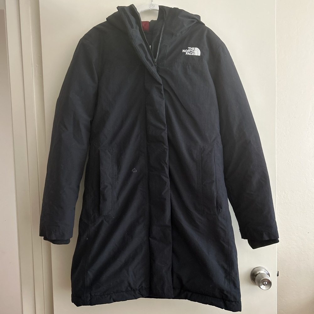 North Face Women’s Black Parka - Medium
